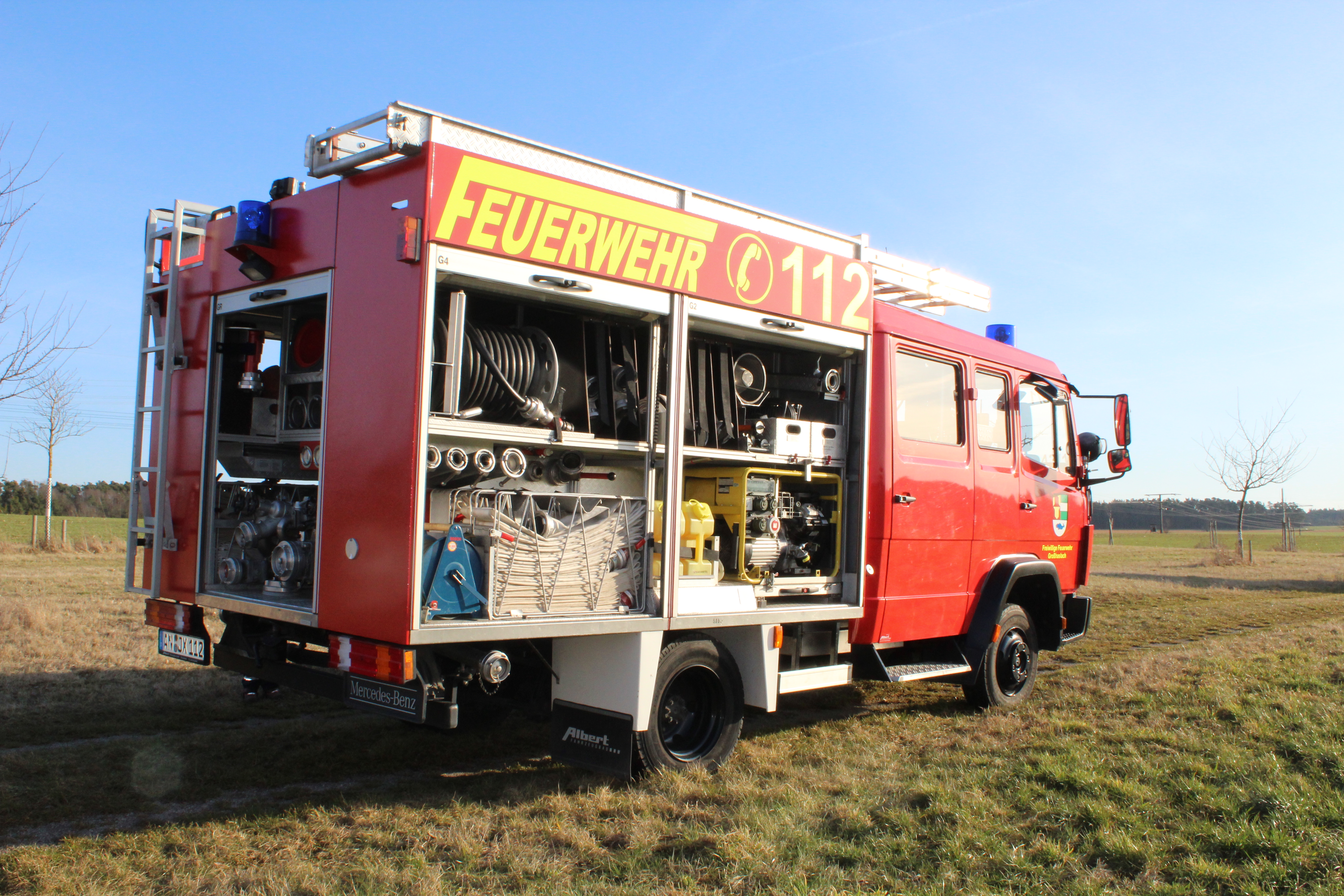 Blick auf das LF 8/6 von hinten mit Blick auf GR, G4 und G2